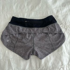 Lululemon Speed Up 2.5” Shorts - Size 2